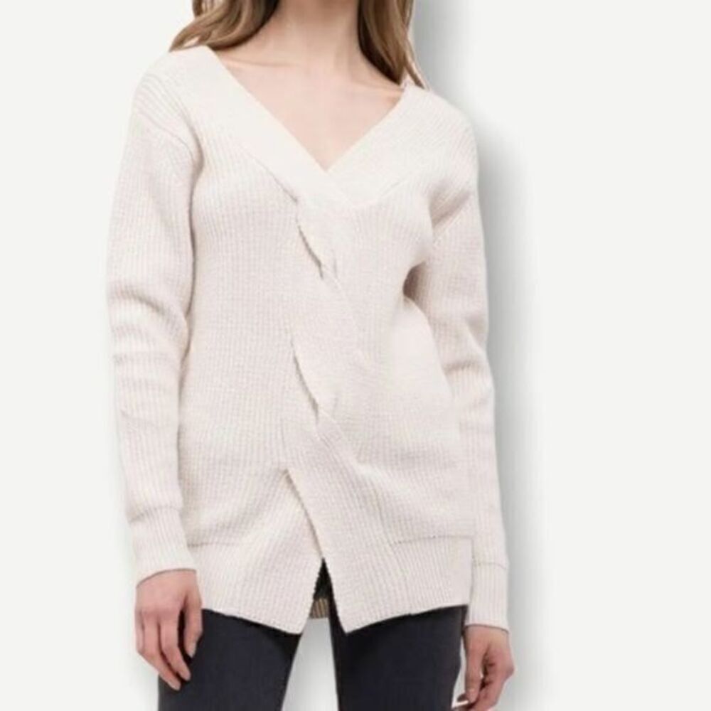 JOA Ribbed Knit Twist Front Sweater Small NWT